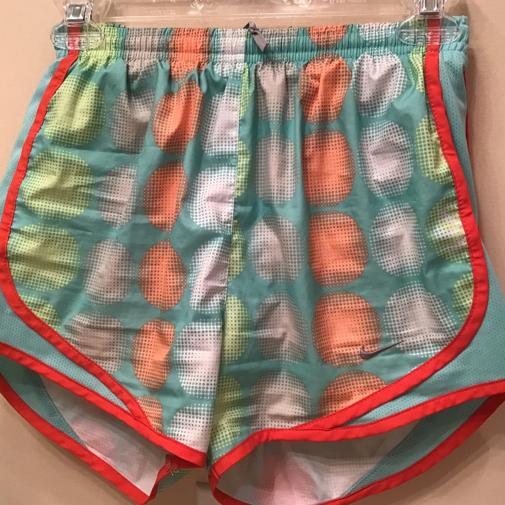 🔴SALE🔴🔴NIKE RUNNING SHORTS🔴